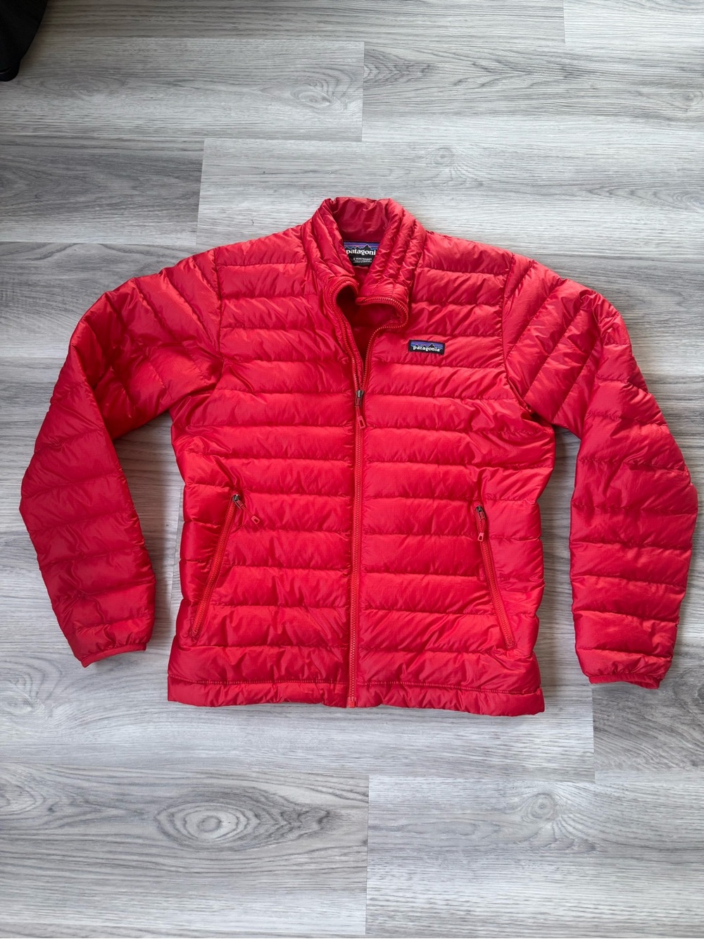Patagonia Men's Red Quilted Down-Style Puffer Jacket